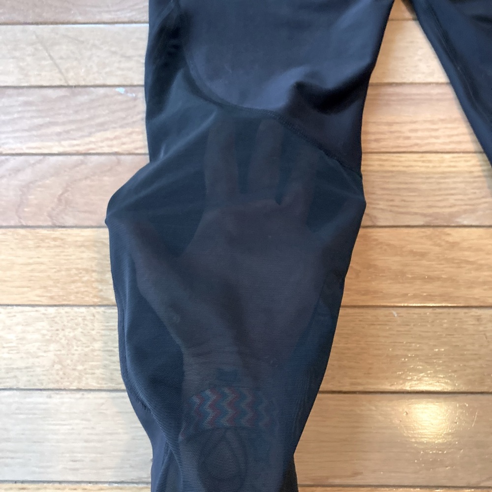 NWOT Old Navy high waisted mesh panel crop leggings - Picture 7 of 13